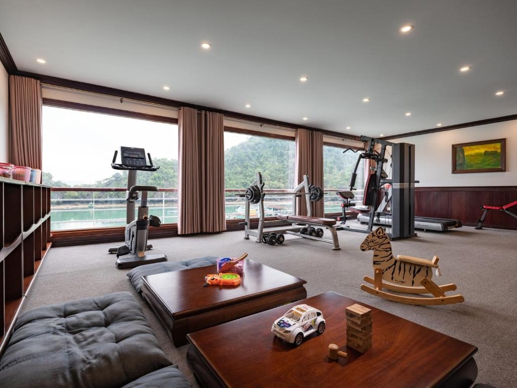 هتل آکوا آف د سیز کروز